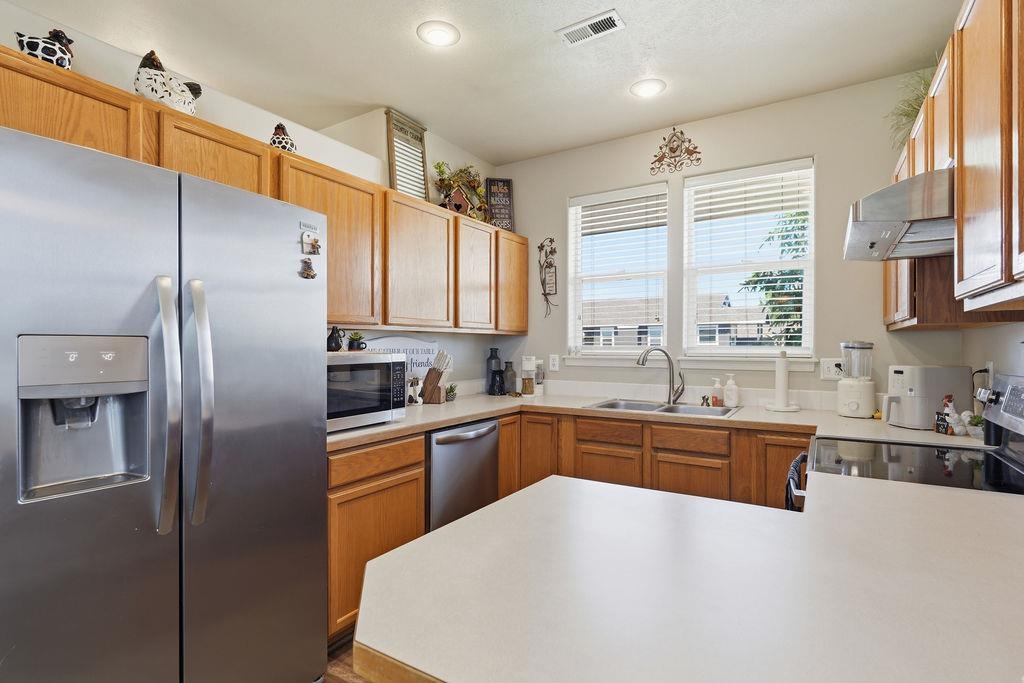 17632 E 4th Ave - Photo 13