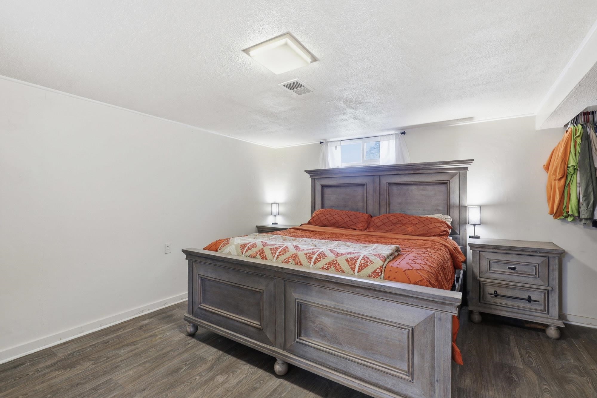 917 E Glass Ave - Photo 13