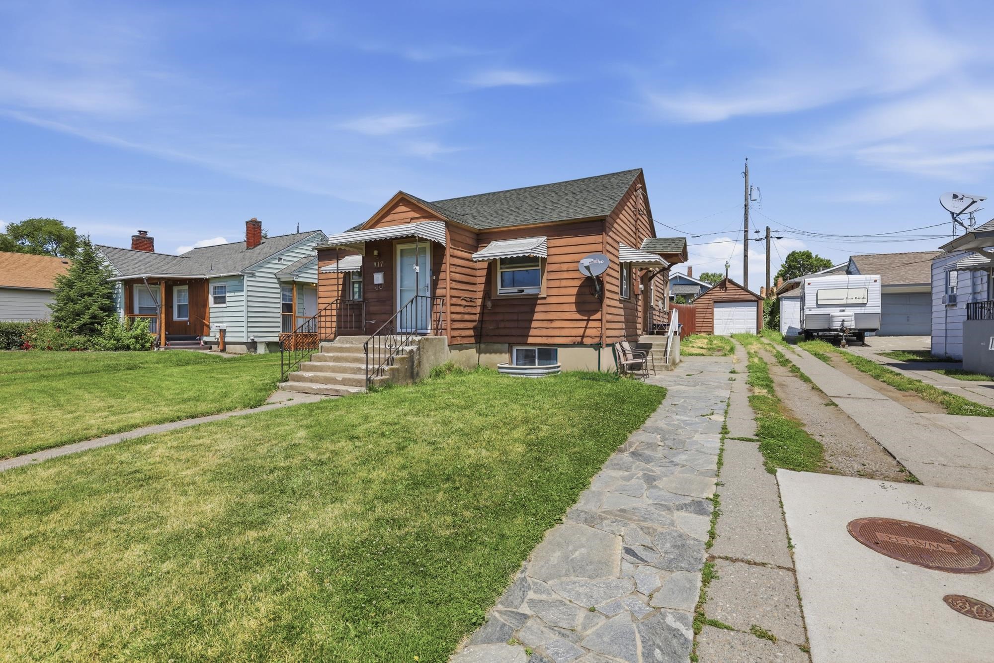 917 E Glass Ave - Photo 33