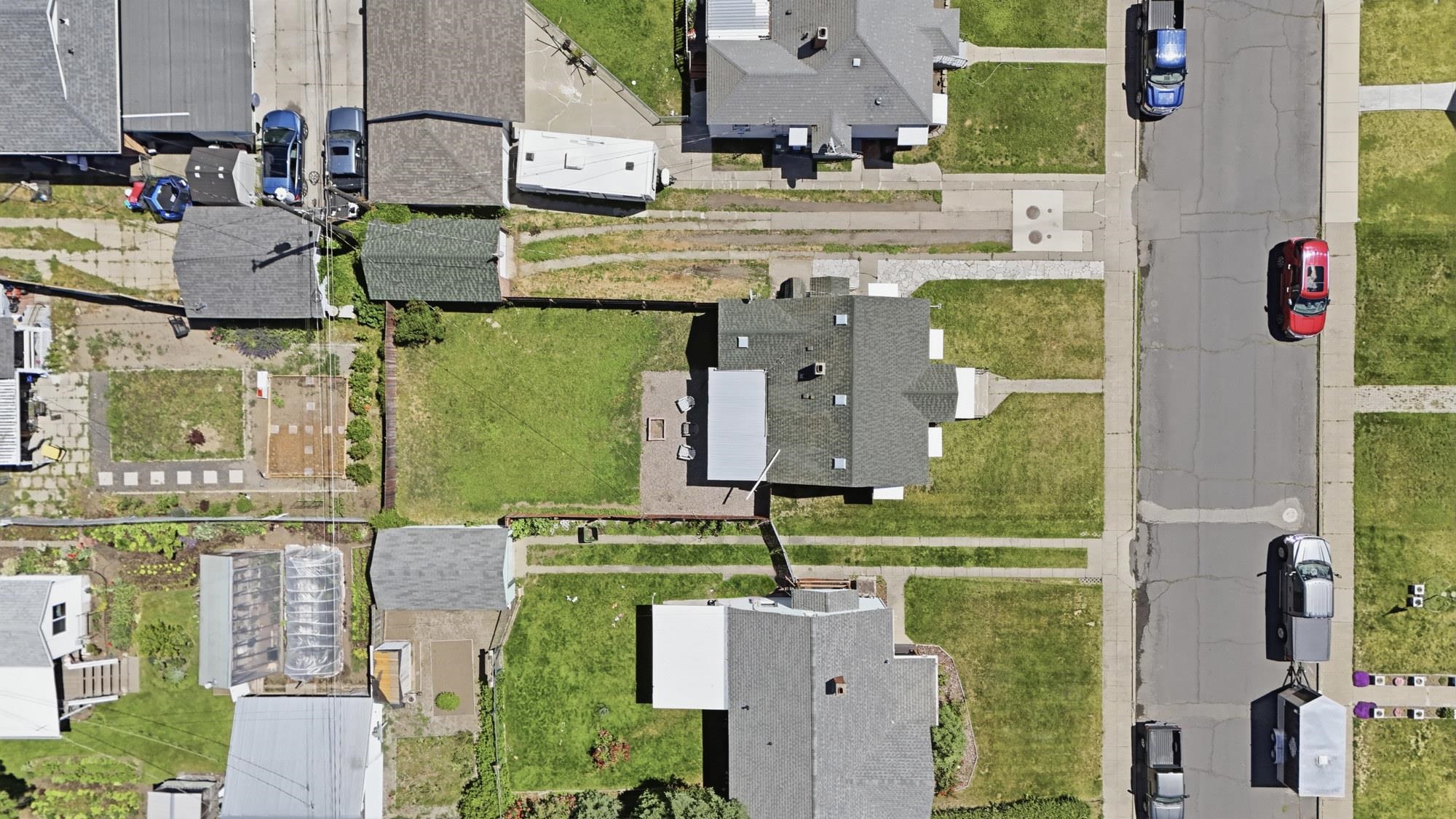 917 E Glass Ave - Photo 34