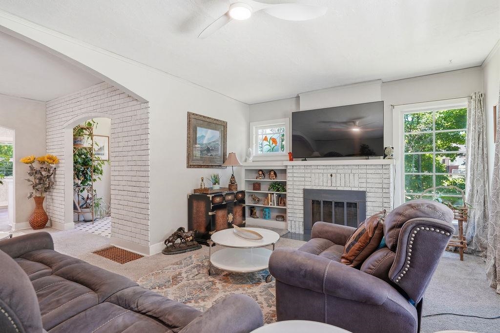 2310 N Park Rd - Photo 4