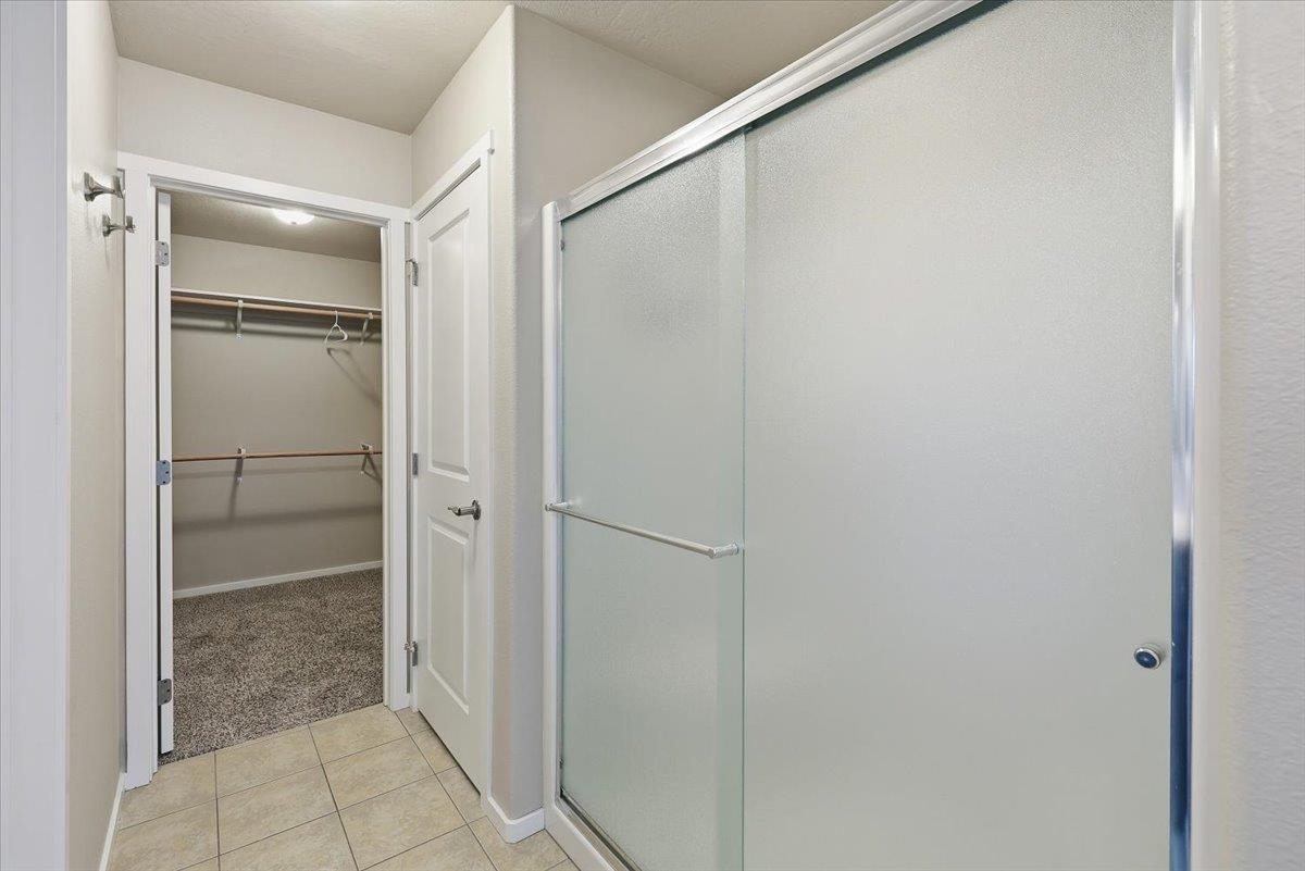 2718 W Heath Ave - Photo 25