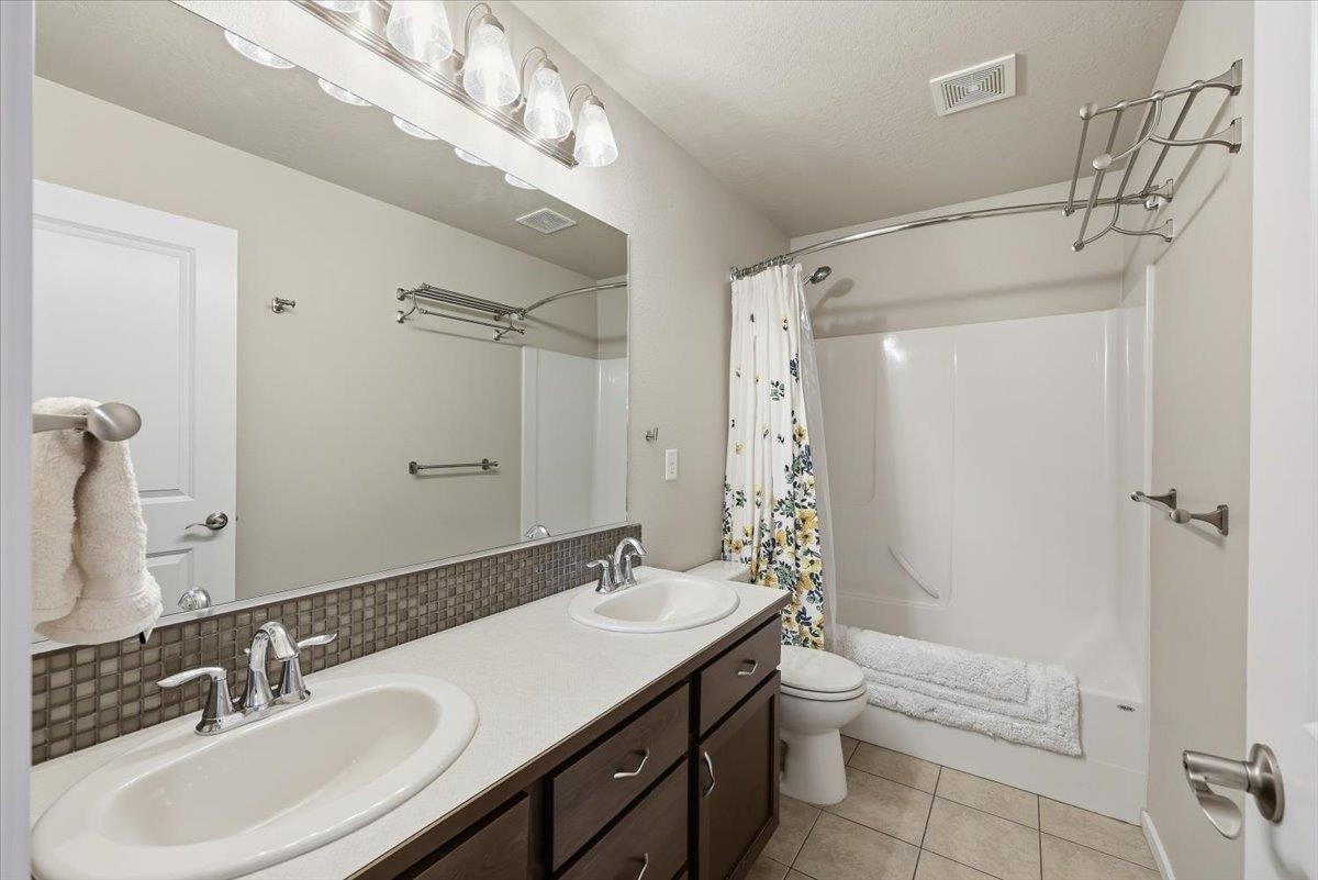 2718 W Heath Ave - Photo 30