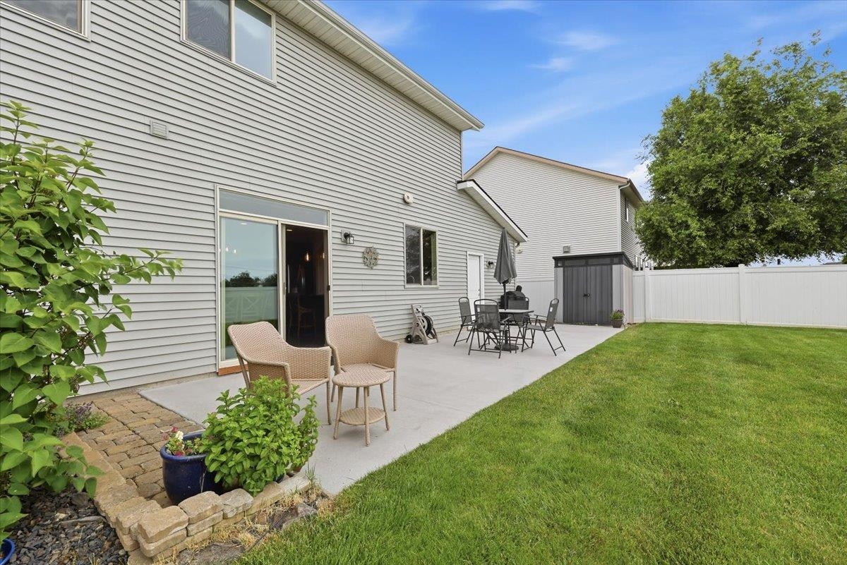 2718 W Heath Ave - Photo 33