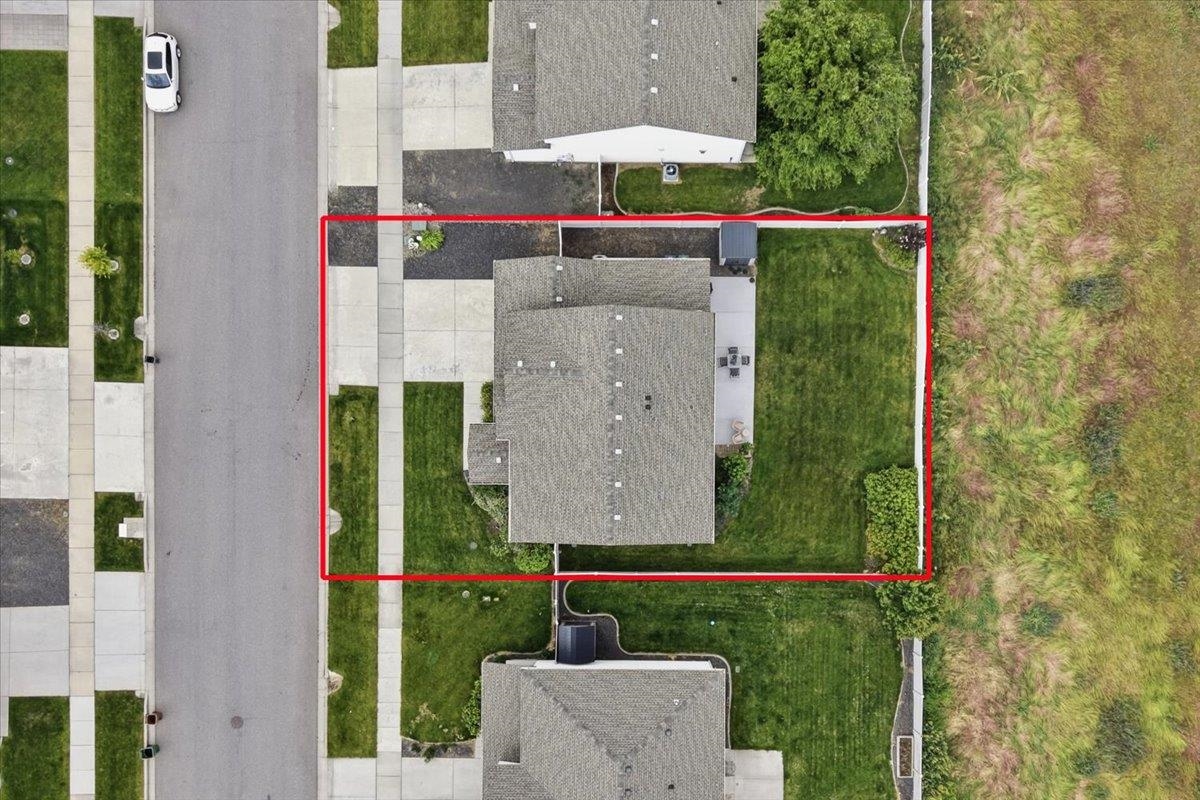 2718 W Heath Ave - Photo 45