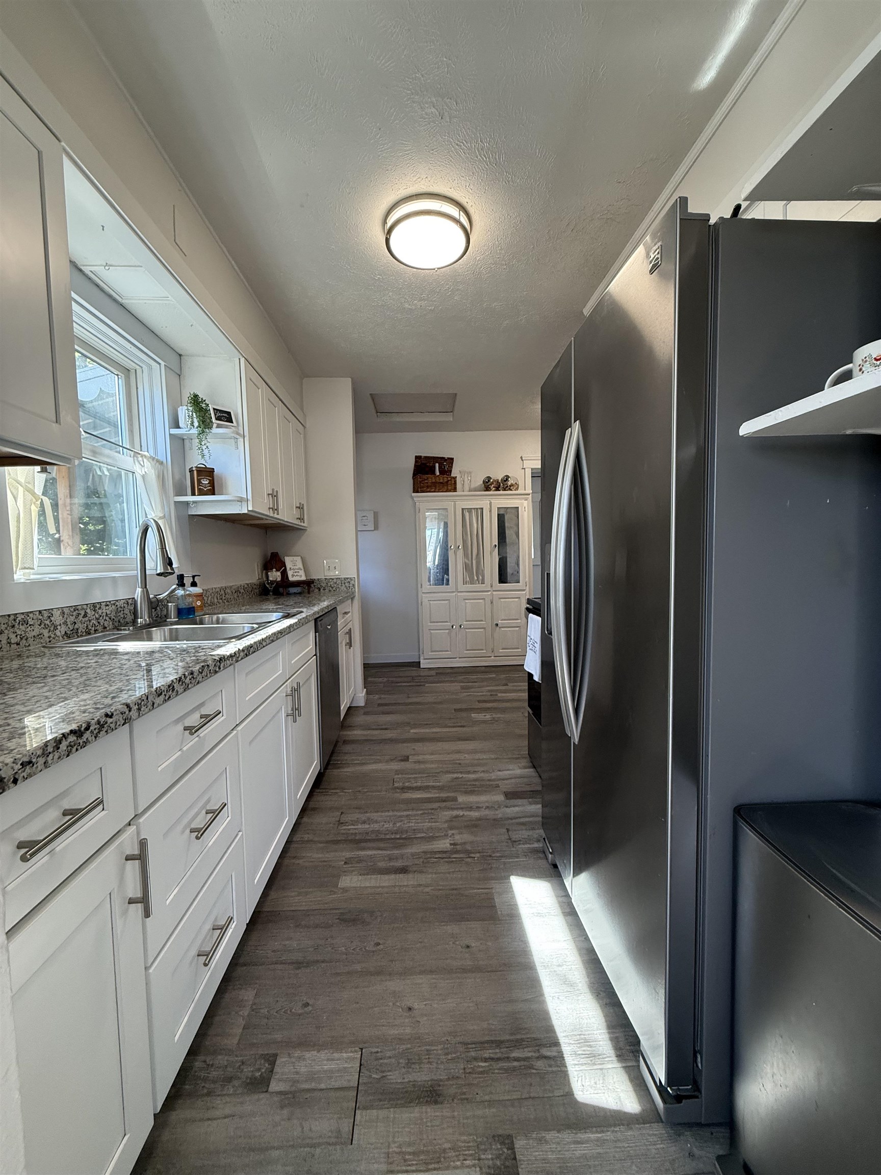 2114 E ROWAN Dr - Photo 11