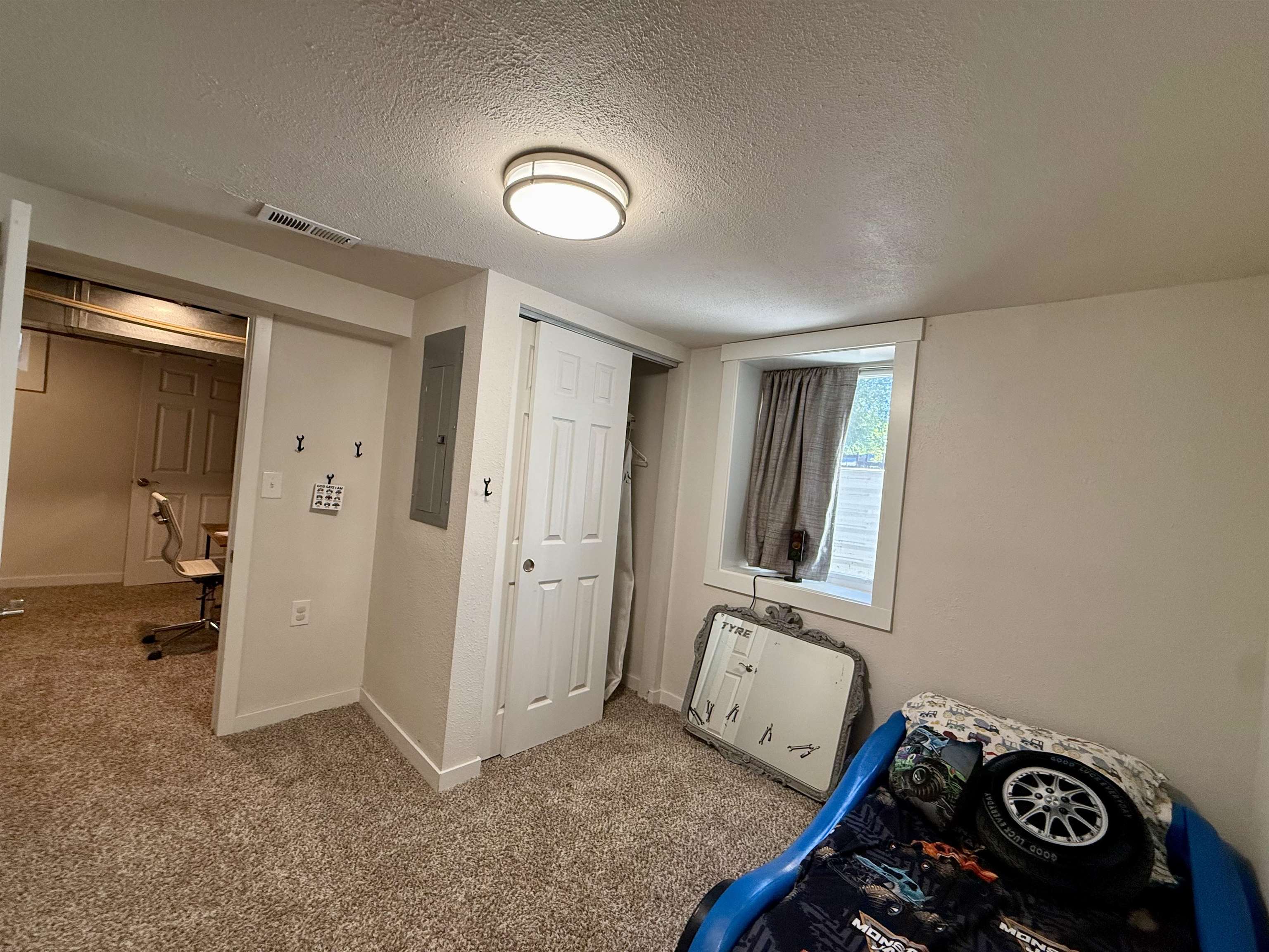 2114 E ROWAN Dr - Photo 20