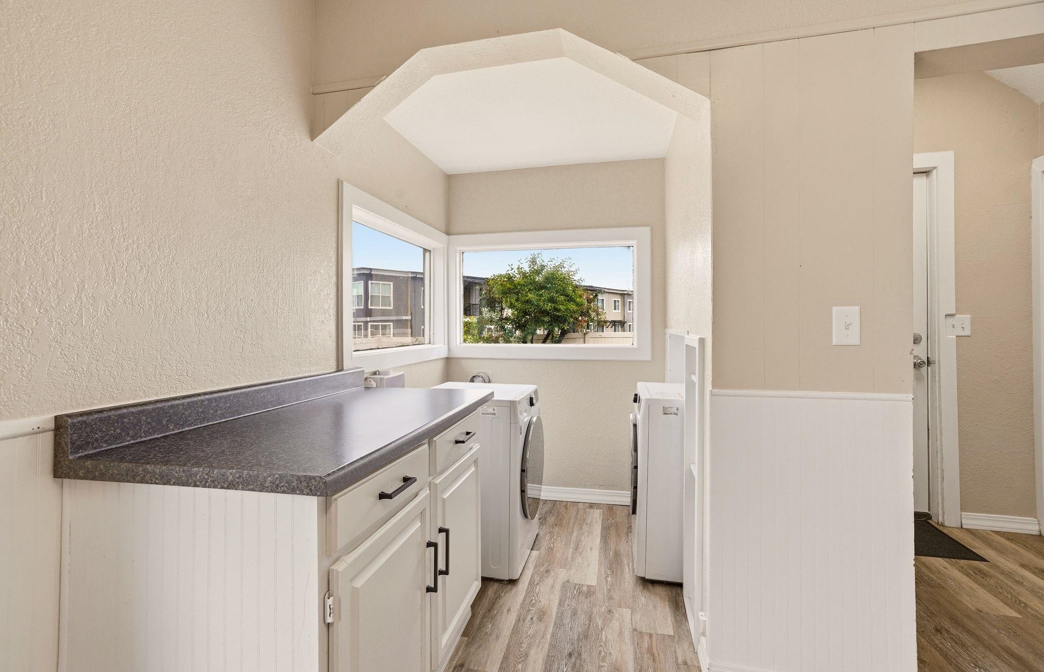 1623 E Mission Ave - Photo 15