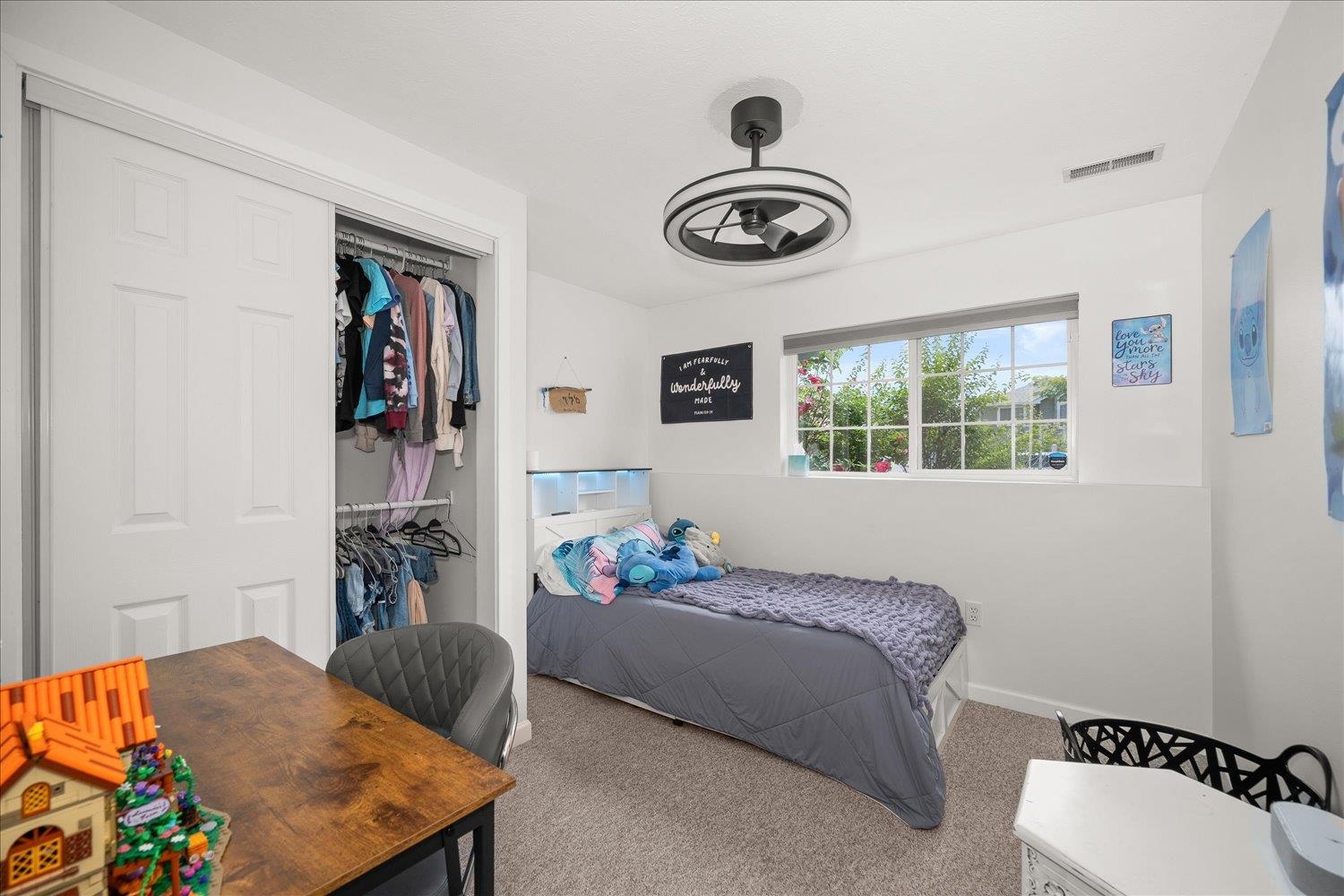 805 E TUDOR Ct - Photo 16