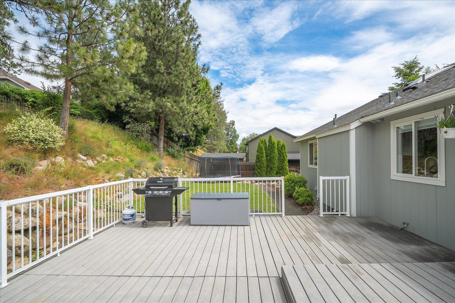 805 E TUDOR Ct - Photo 23