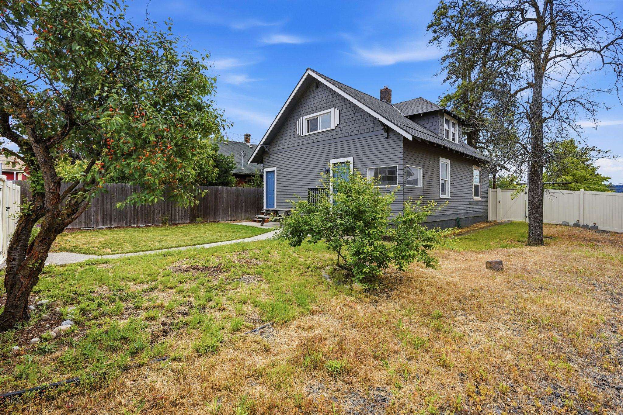 1623 E Mission Ave - Photo 31