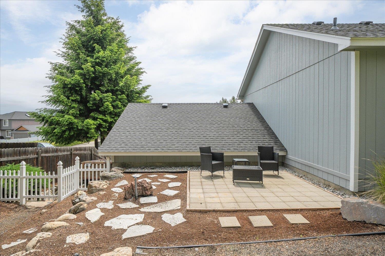 805 E TUDOR Ct - Photo 28