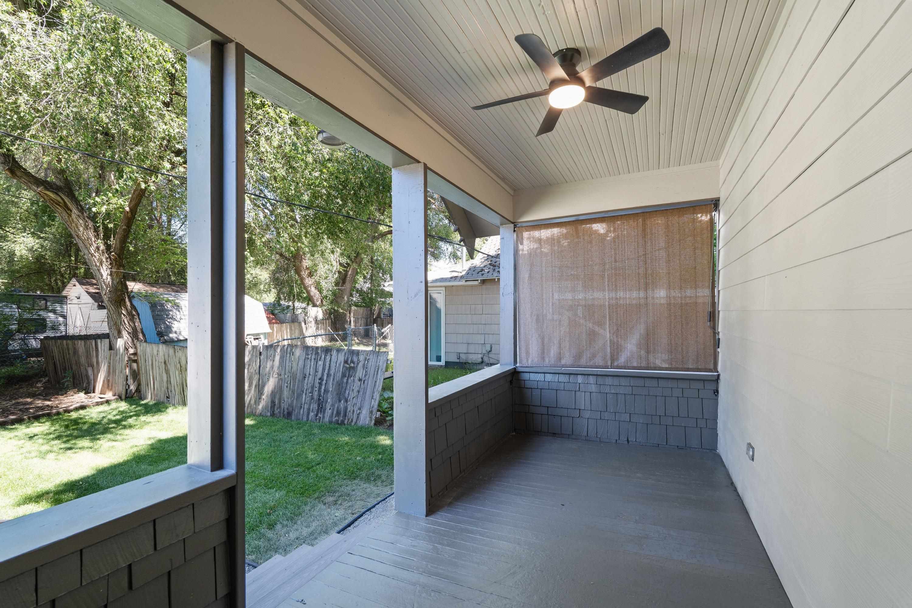 2803 E Hartson Ave - Photo 34