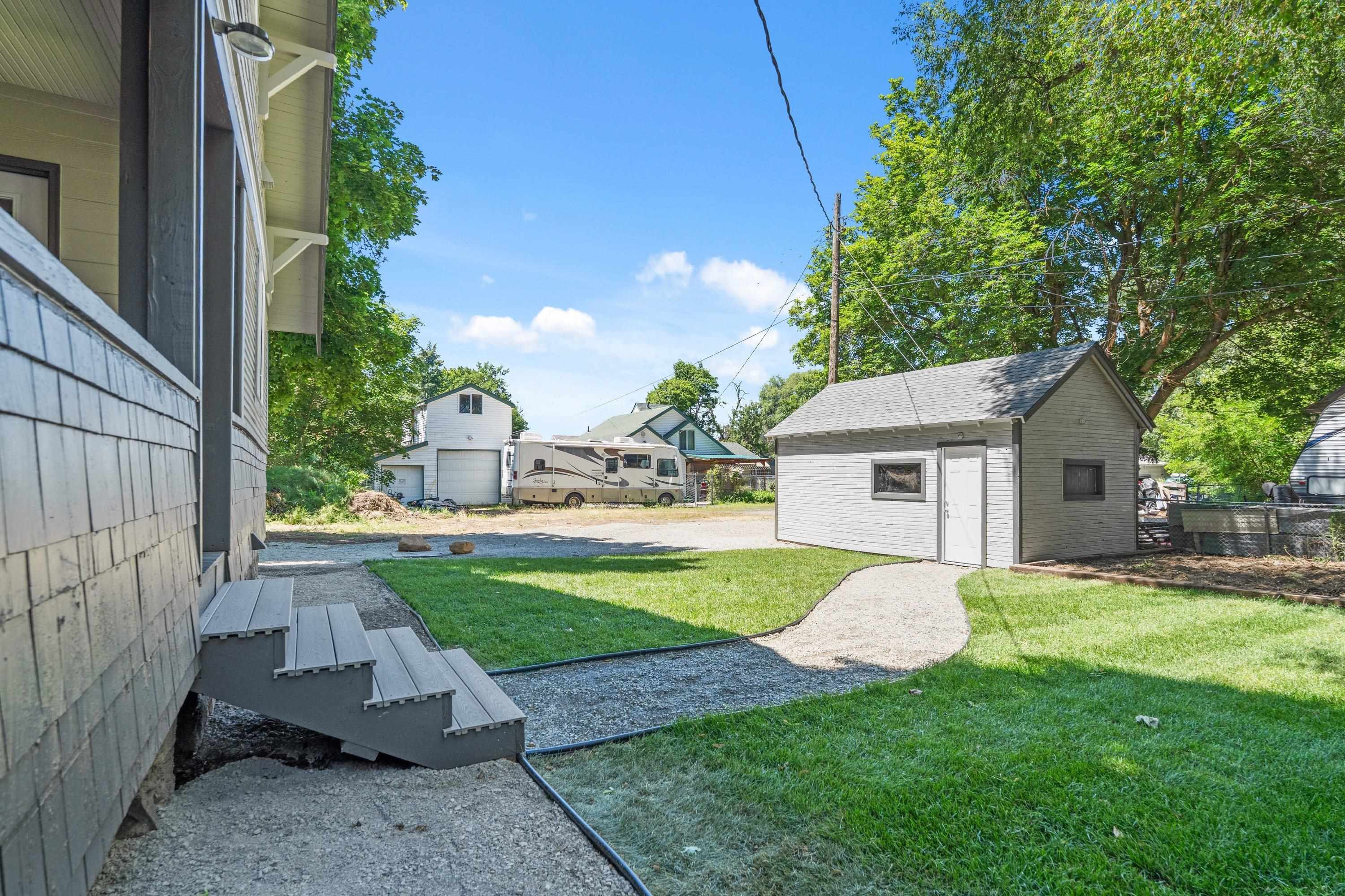2803 E Hartson Ave - Photo 36