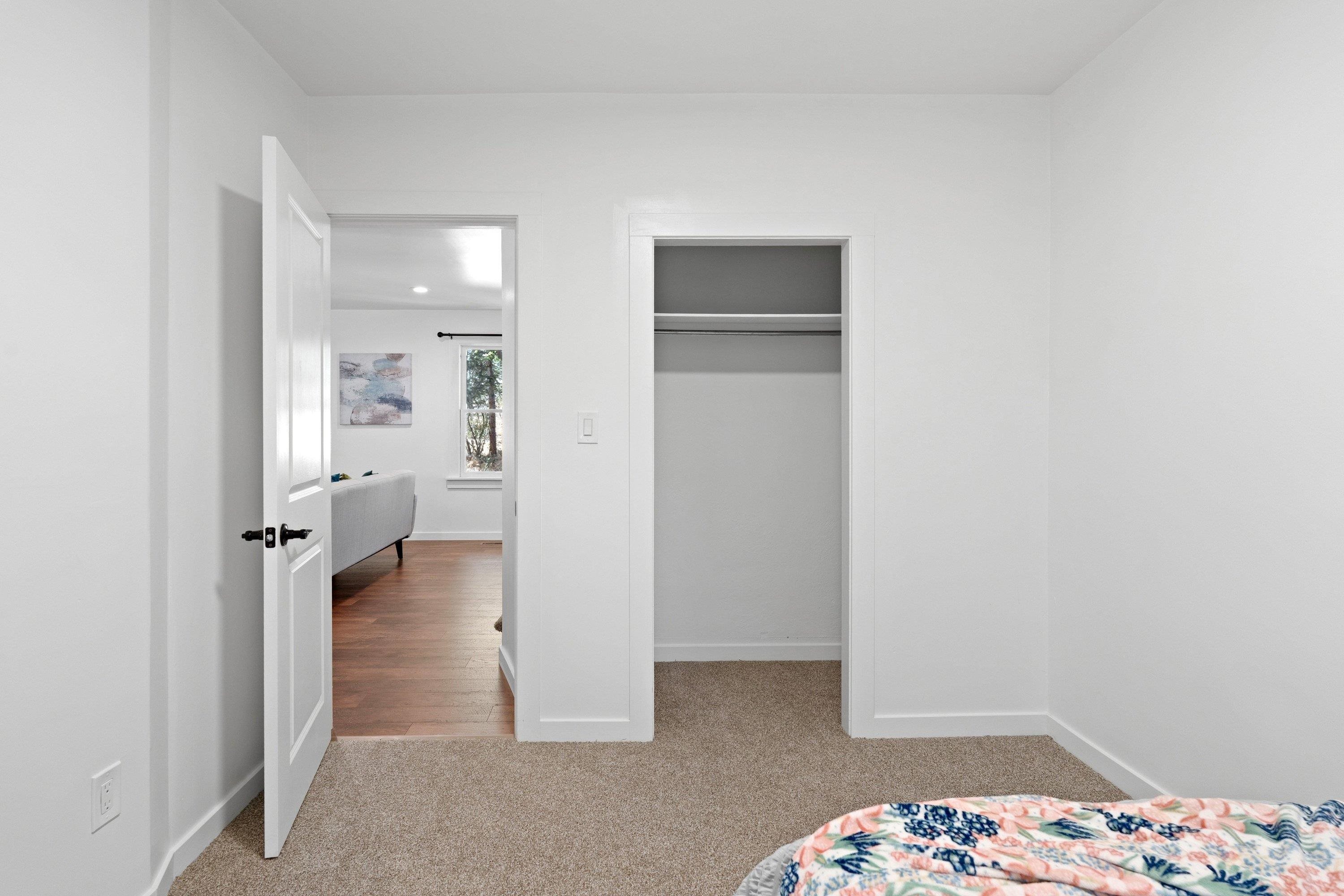 2803 E Hartson Ave - Photo 19
