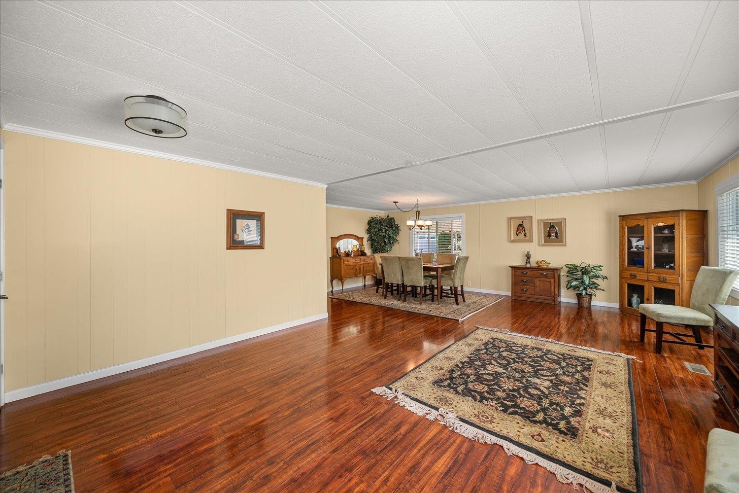 208 S Neyland Rd - Photo 8