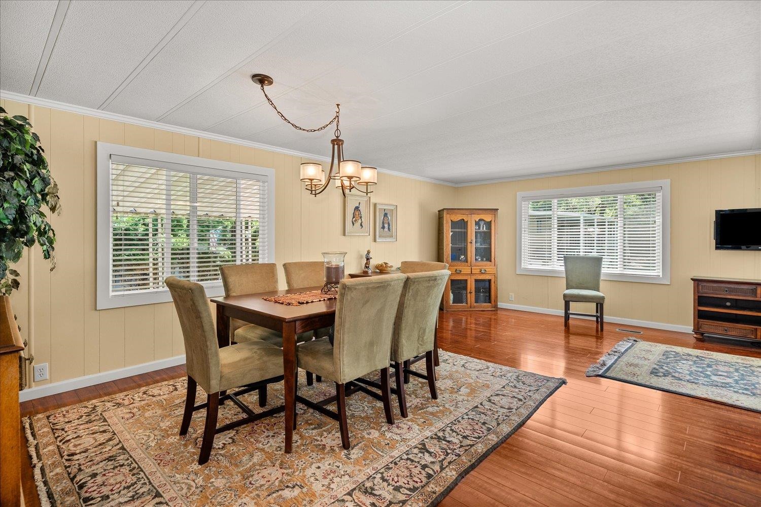 208 S Neyland Rd - Photo 10