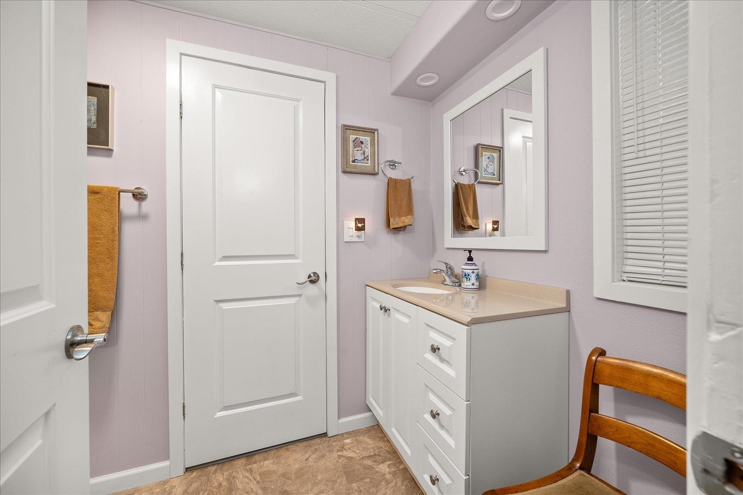 208 S Neyland Rd - Photo 25