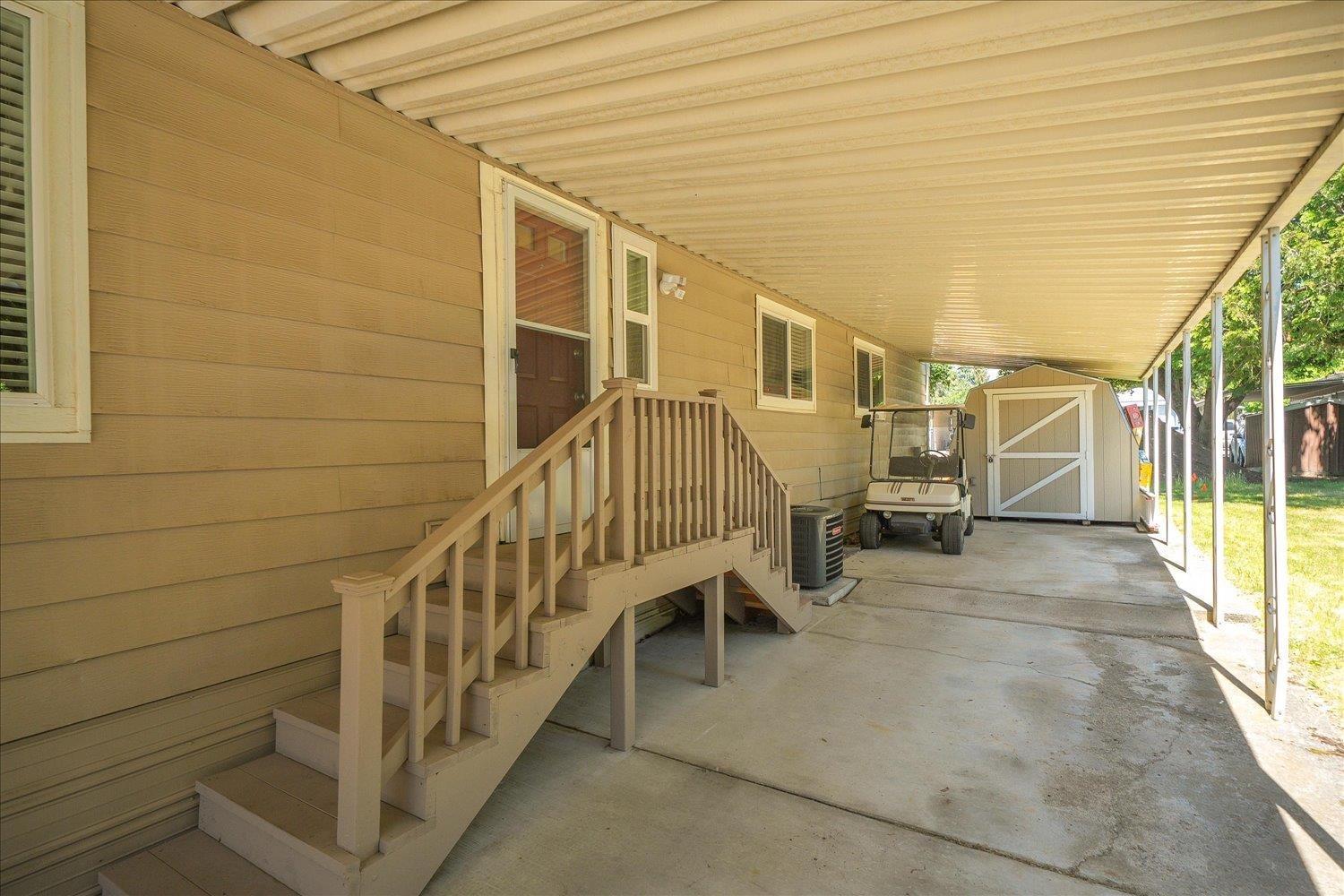 208 S Neyland Rd - Photo 34