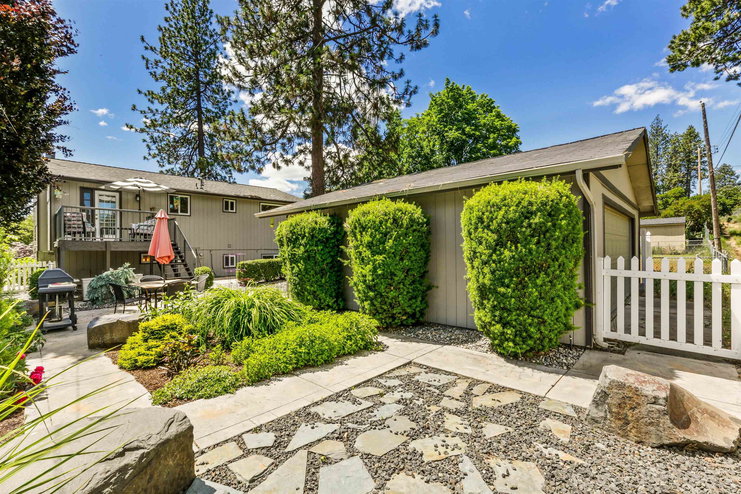 4225 E 29th Ave - Photo 23