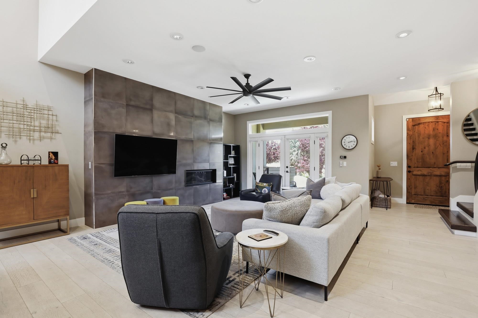 314 E 10th Ave - Photo 9
