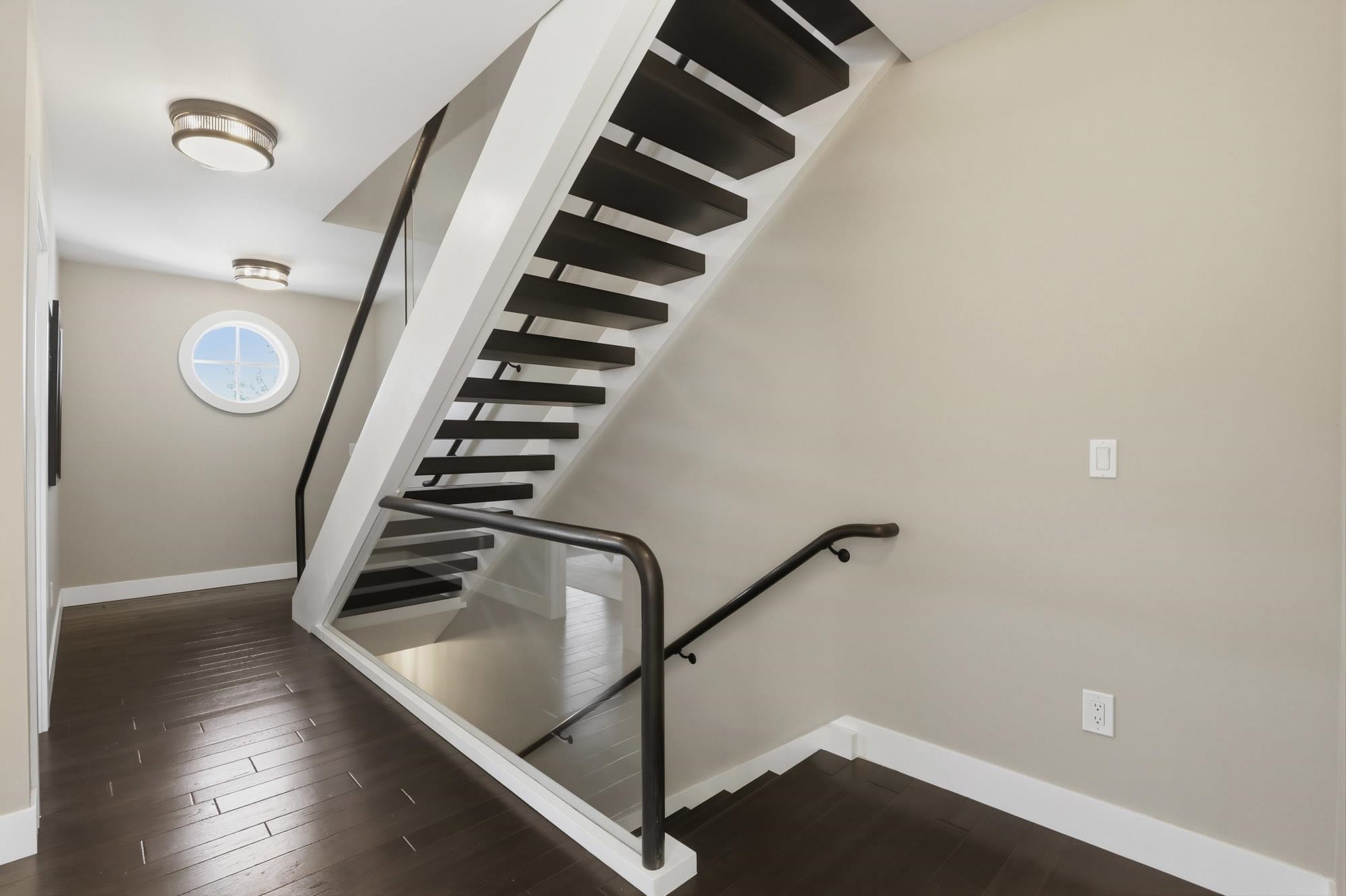 314 E 10th Ave - Photo 26