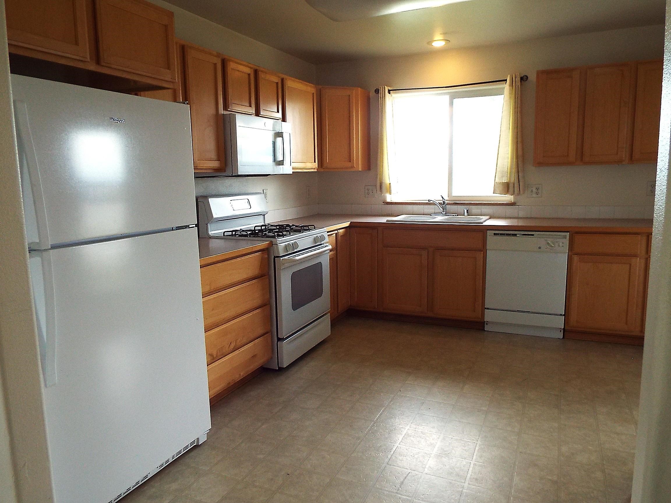 9318 N Oak St - Photo 7