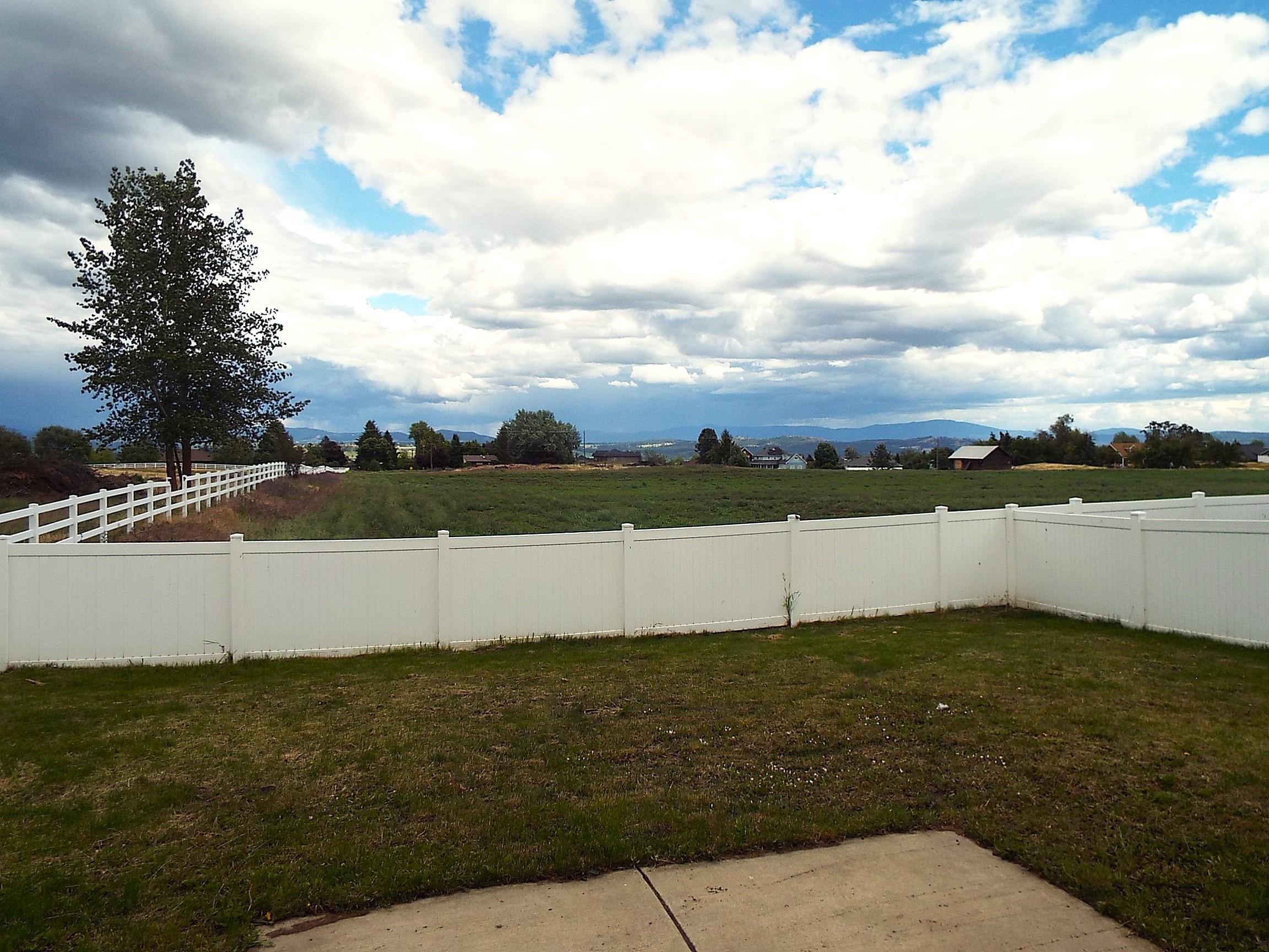 9318 N Oak St - Photo 16