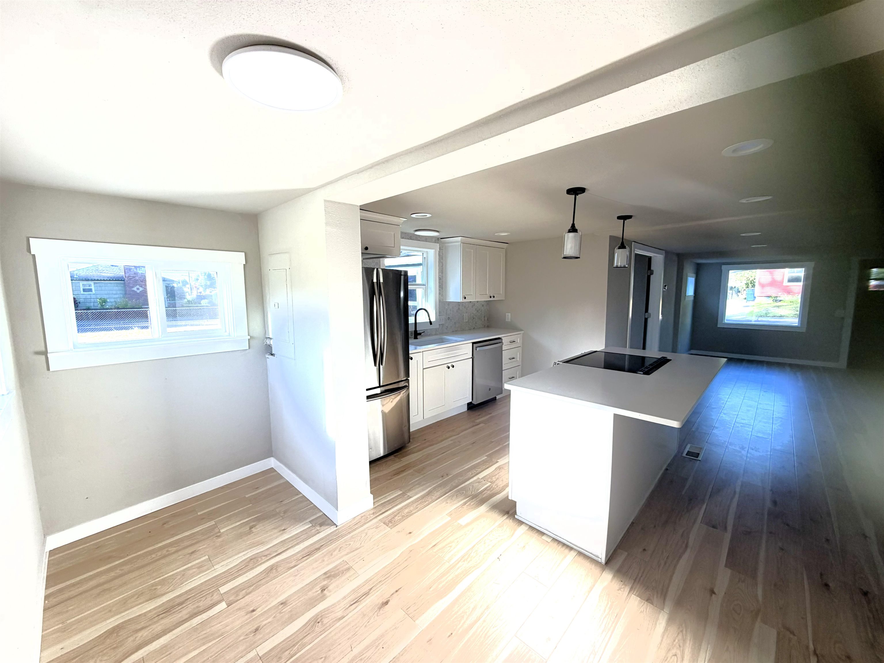 6015 N Monroe St - Photo 3