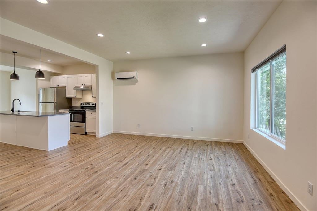 2324 E 7th Ave - Photo 5