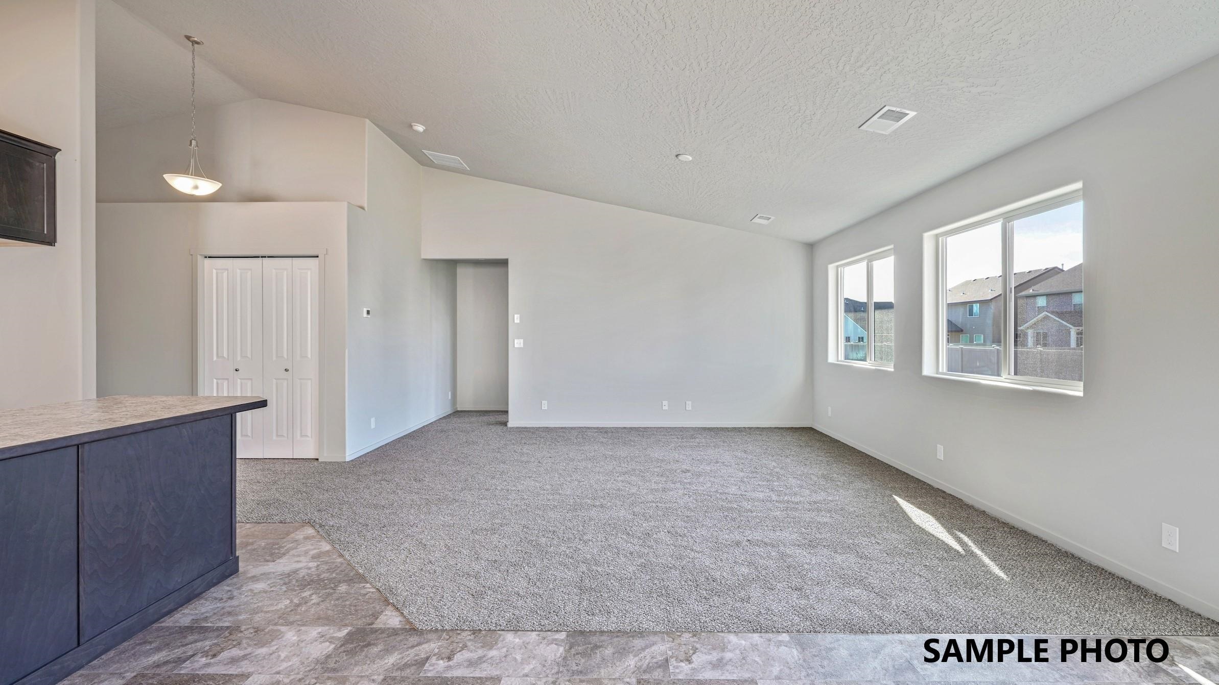 168 S Treeline St - Photo 4