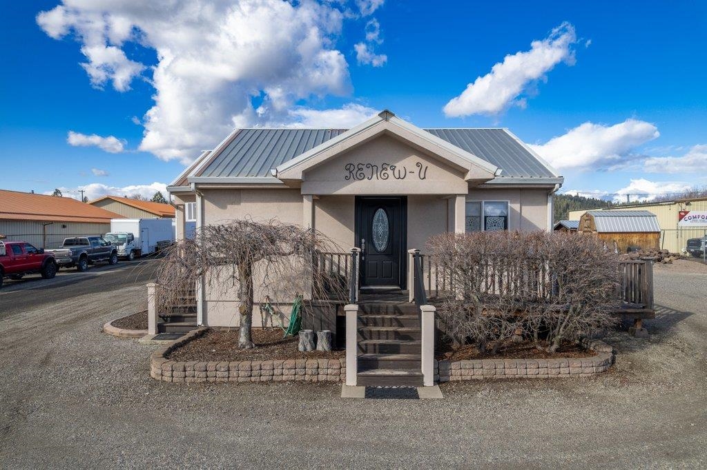 11619 E Trent Ave - Photo 1