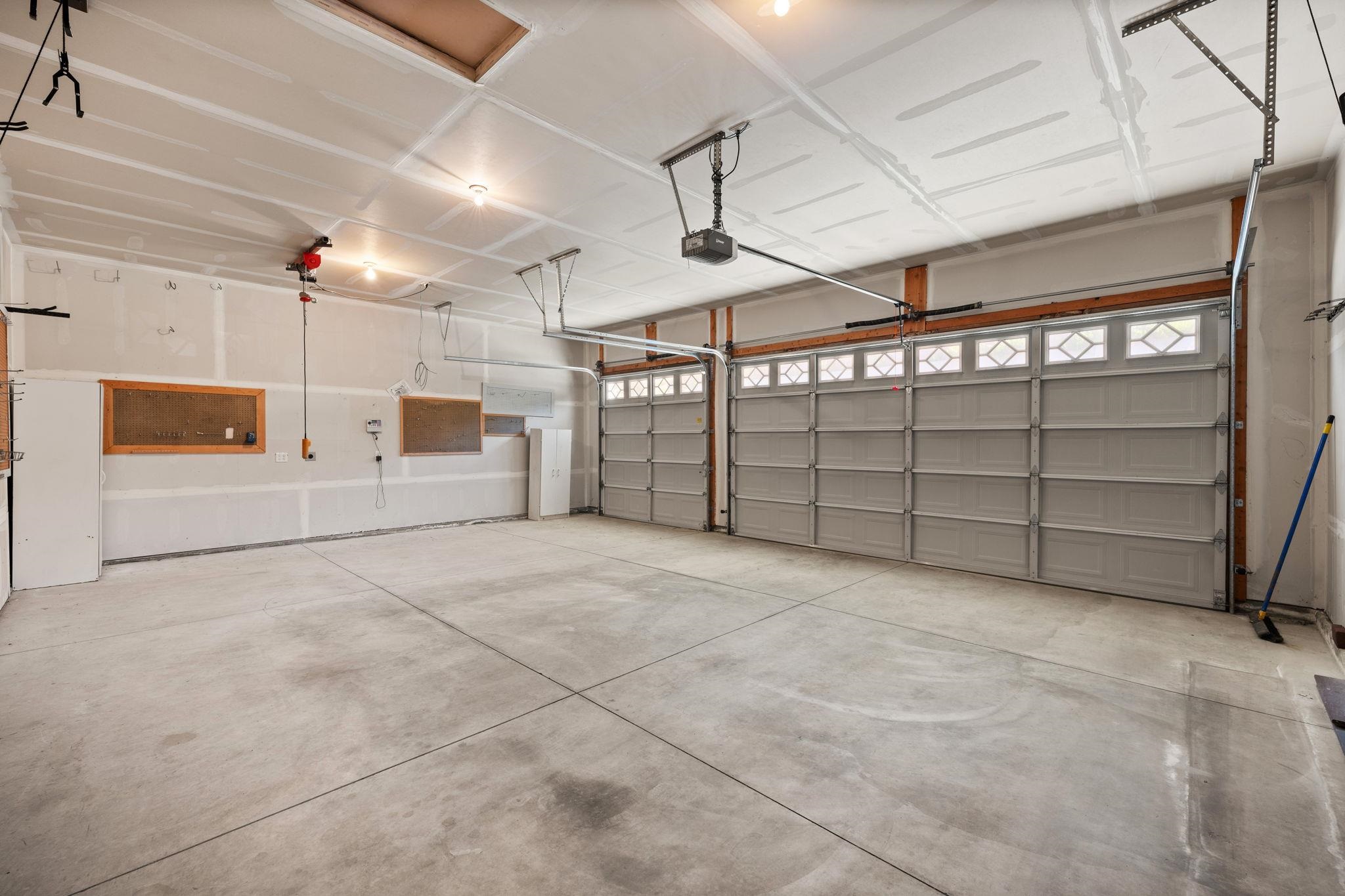 2708 S Galway Ln - Photo 24