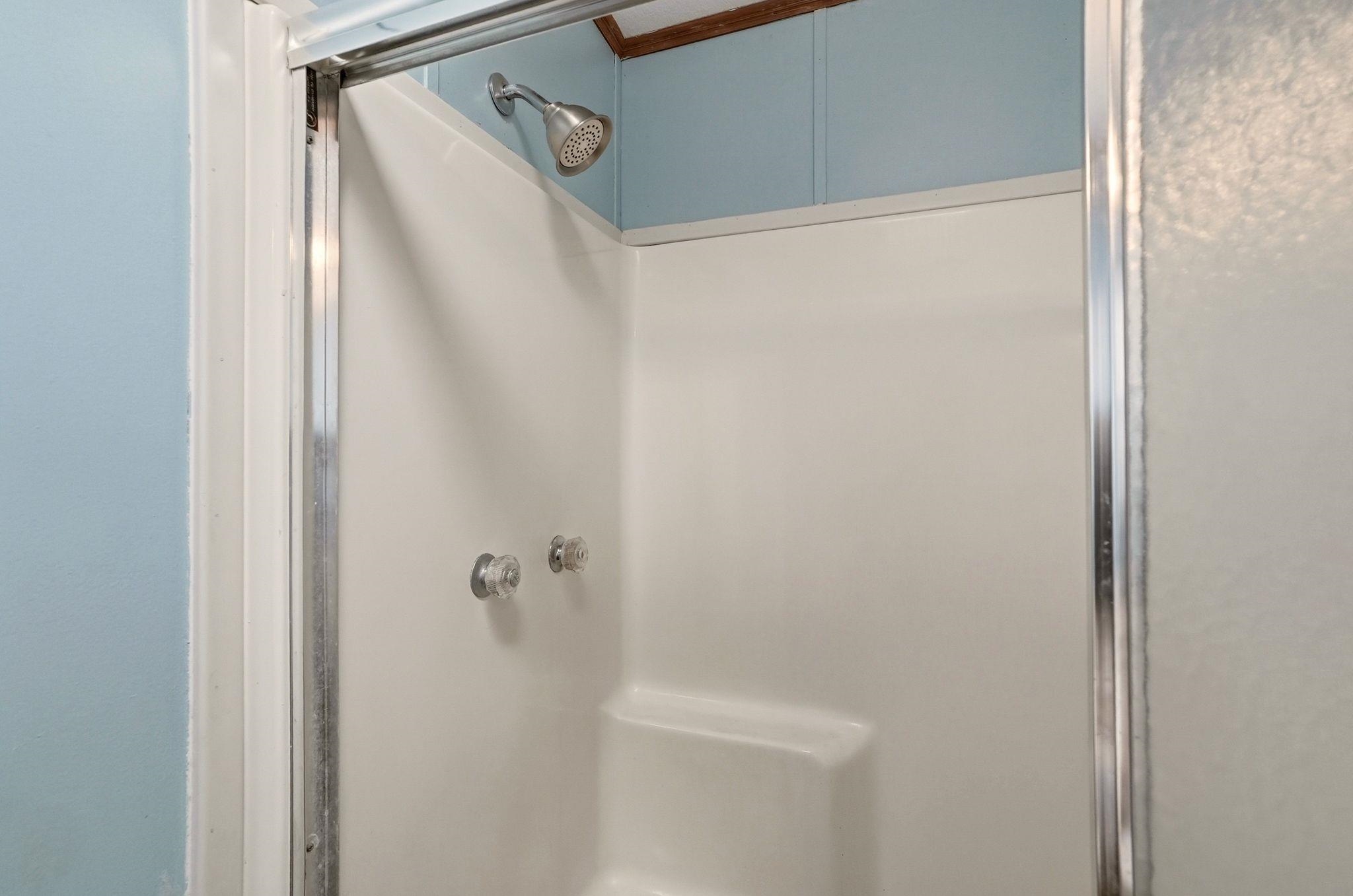 106 W Portland Ave - Photo 16