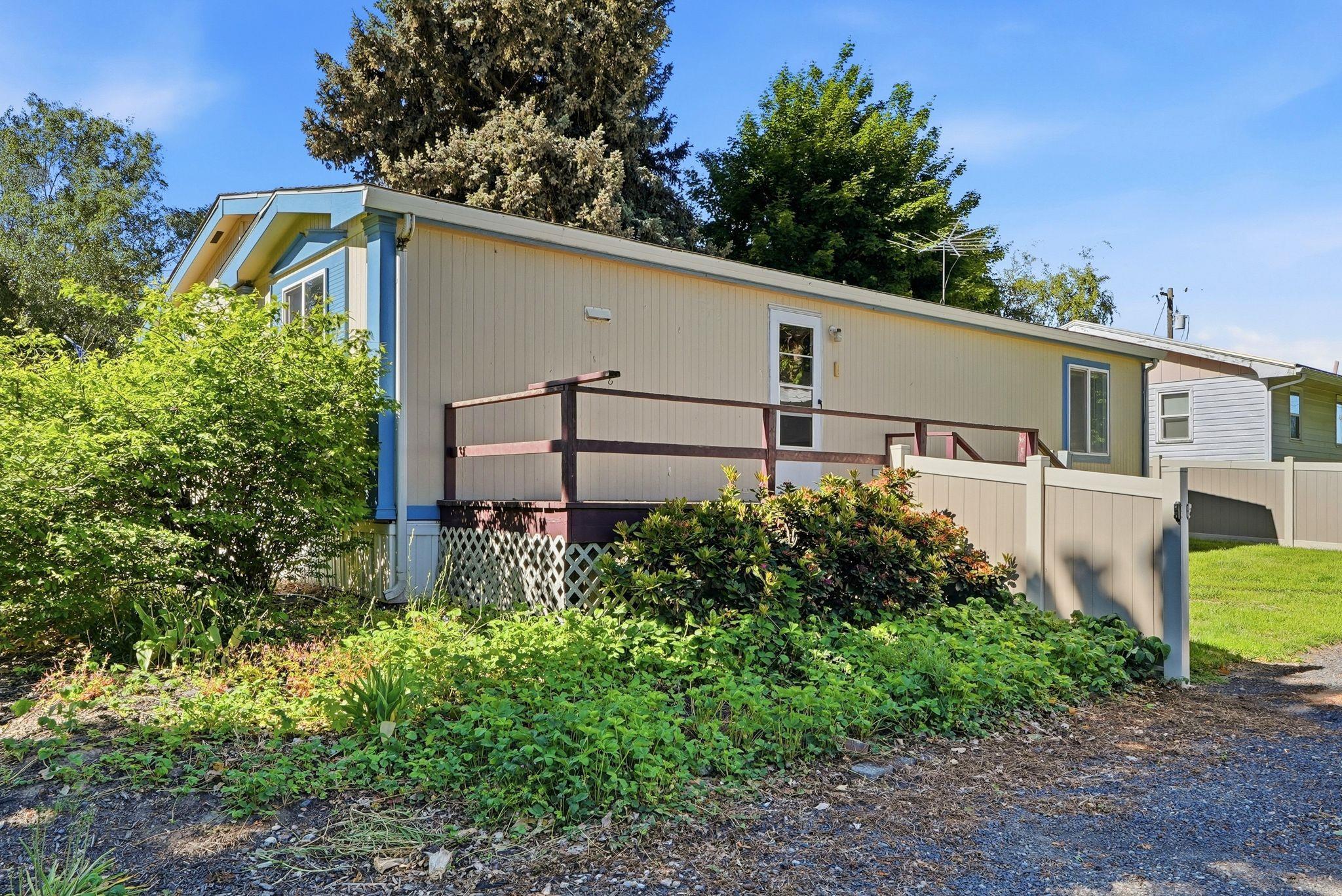 106 W Portland Ave - Photo 23