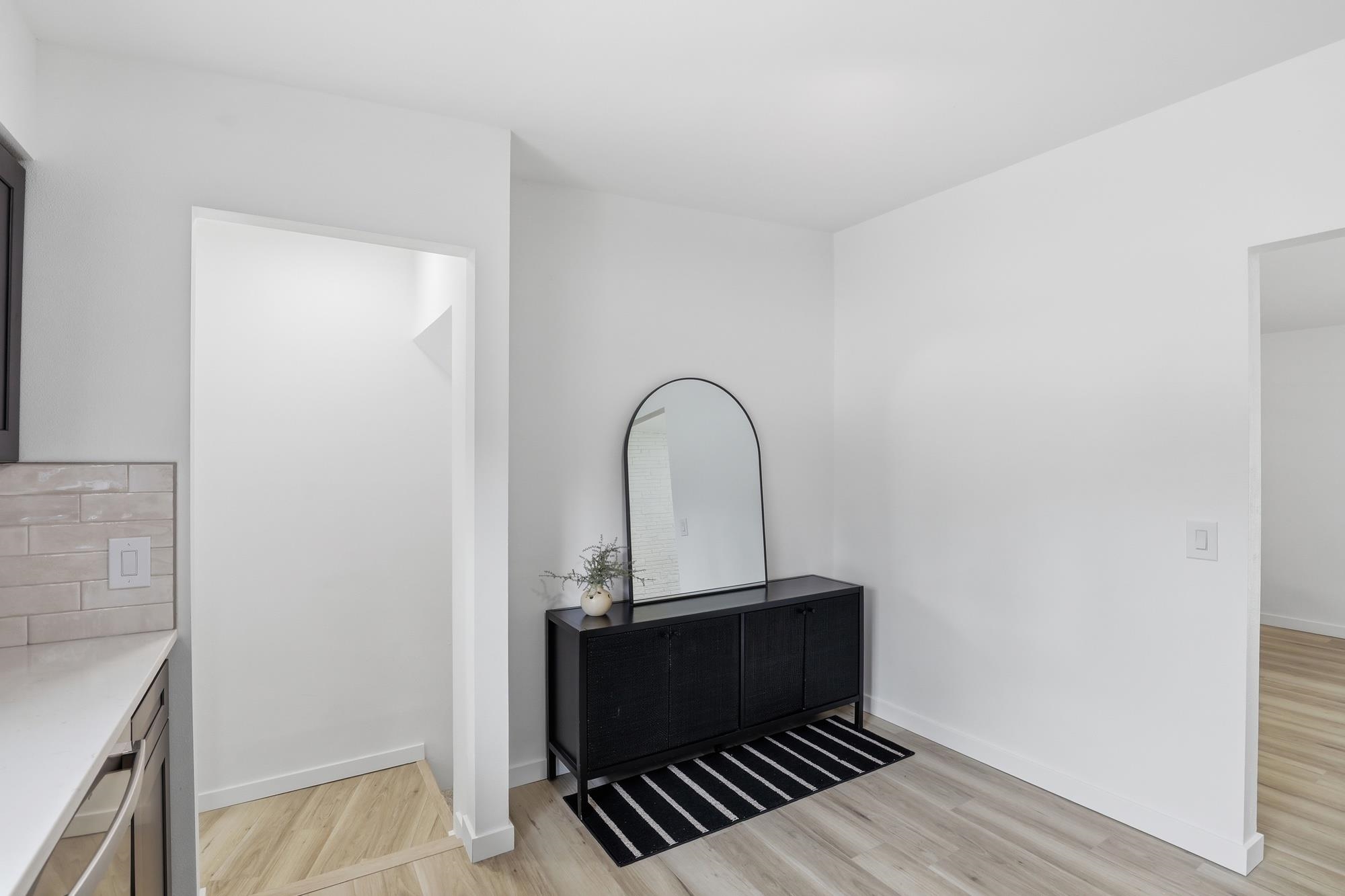 11406 E 19th Ave - Photo 7