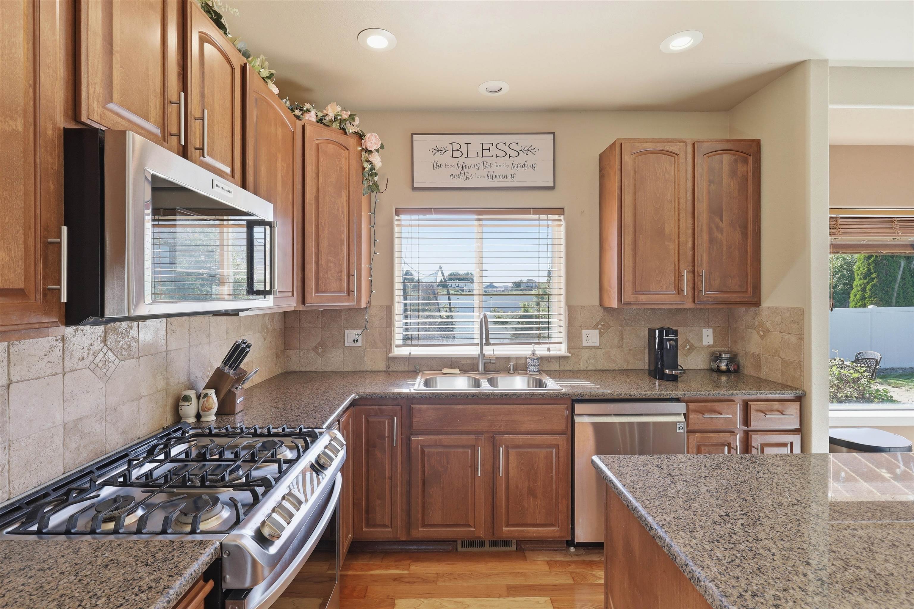 9721 N Austin Ln - Photo 13