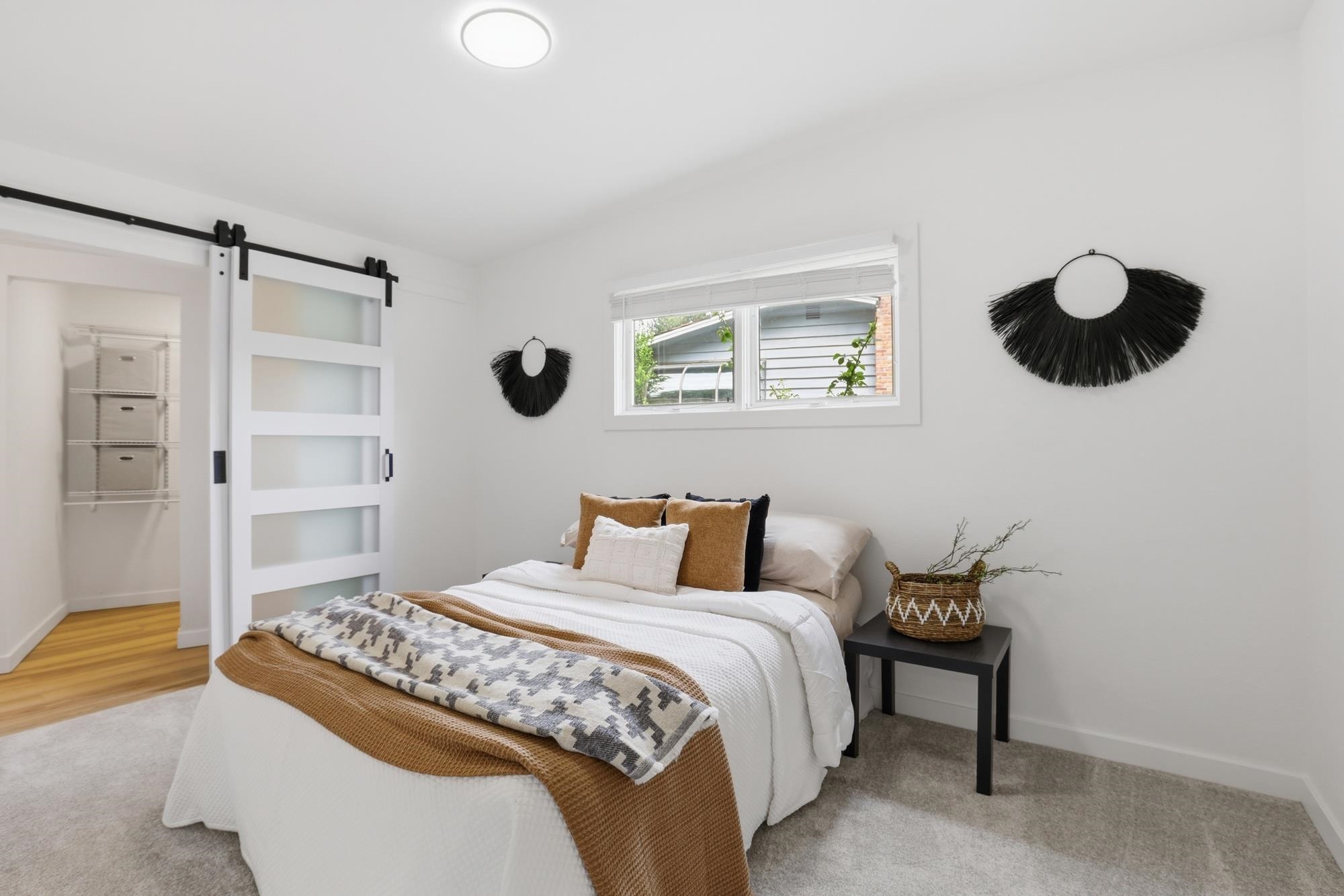 11406 E 19th Ave - Photo 19