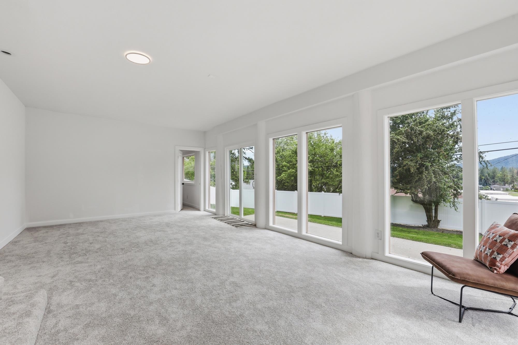 11406 E 19th Ave - Photo 24