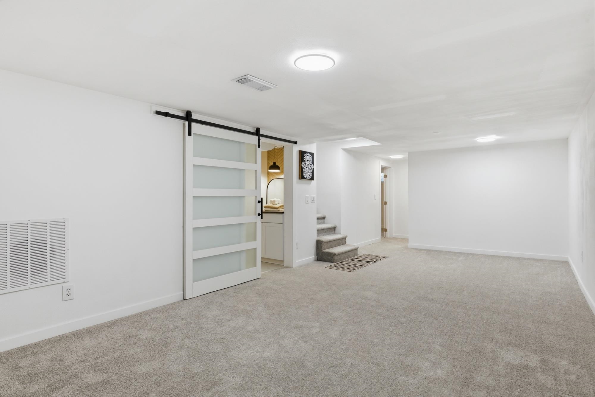 11406 E 19th Ave - Photo 30