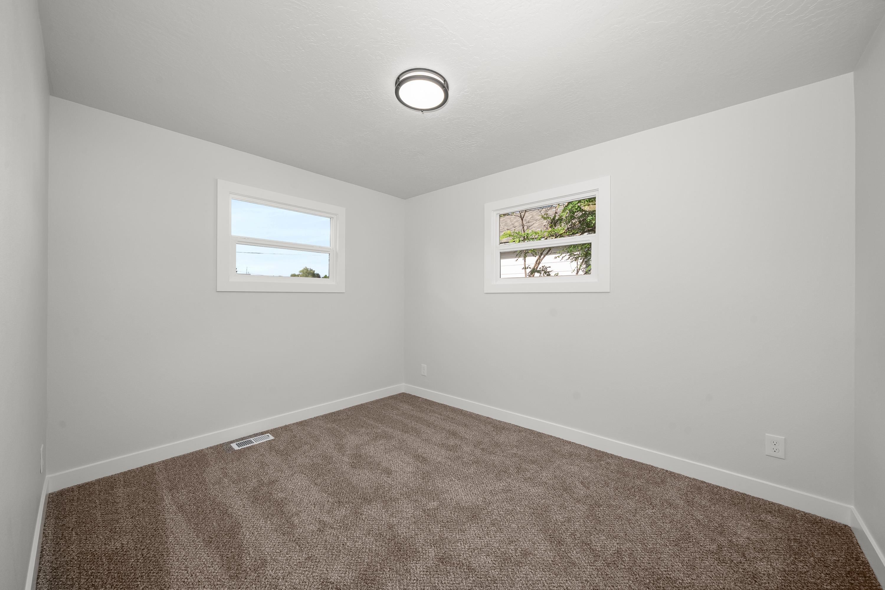2217 E Longfellow St - Photo 6