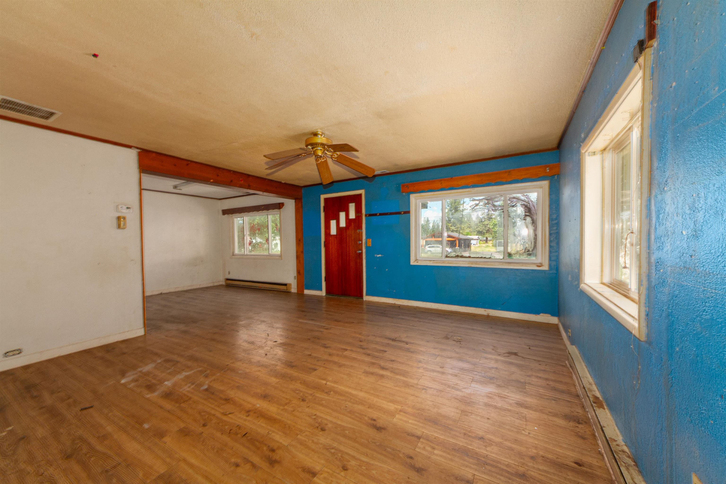 205 W CRAWFORD Ave - Photo 3