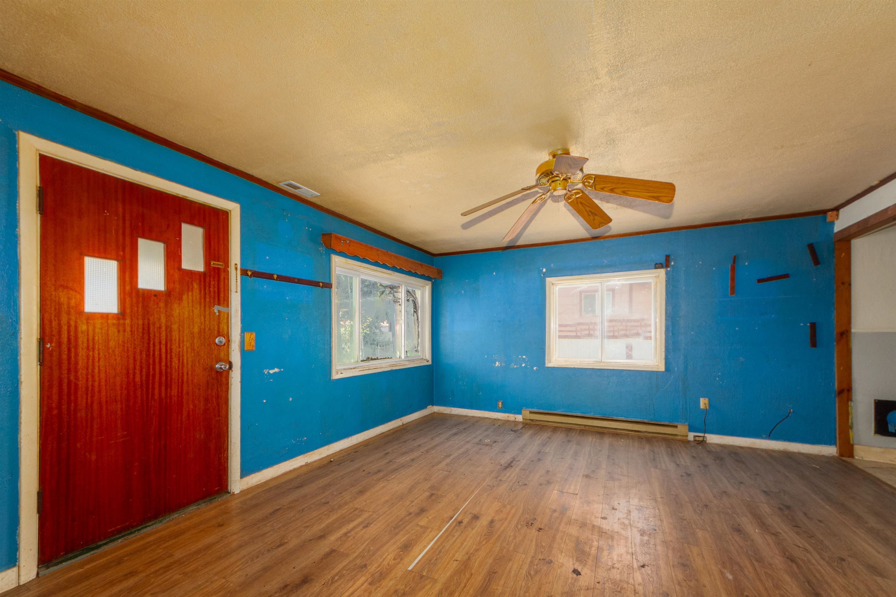205 W CRAWFORD Ave - Photo 4