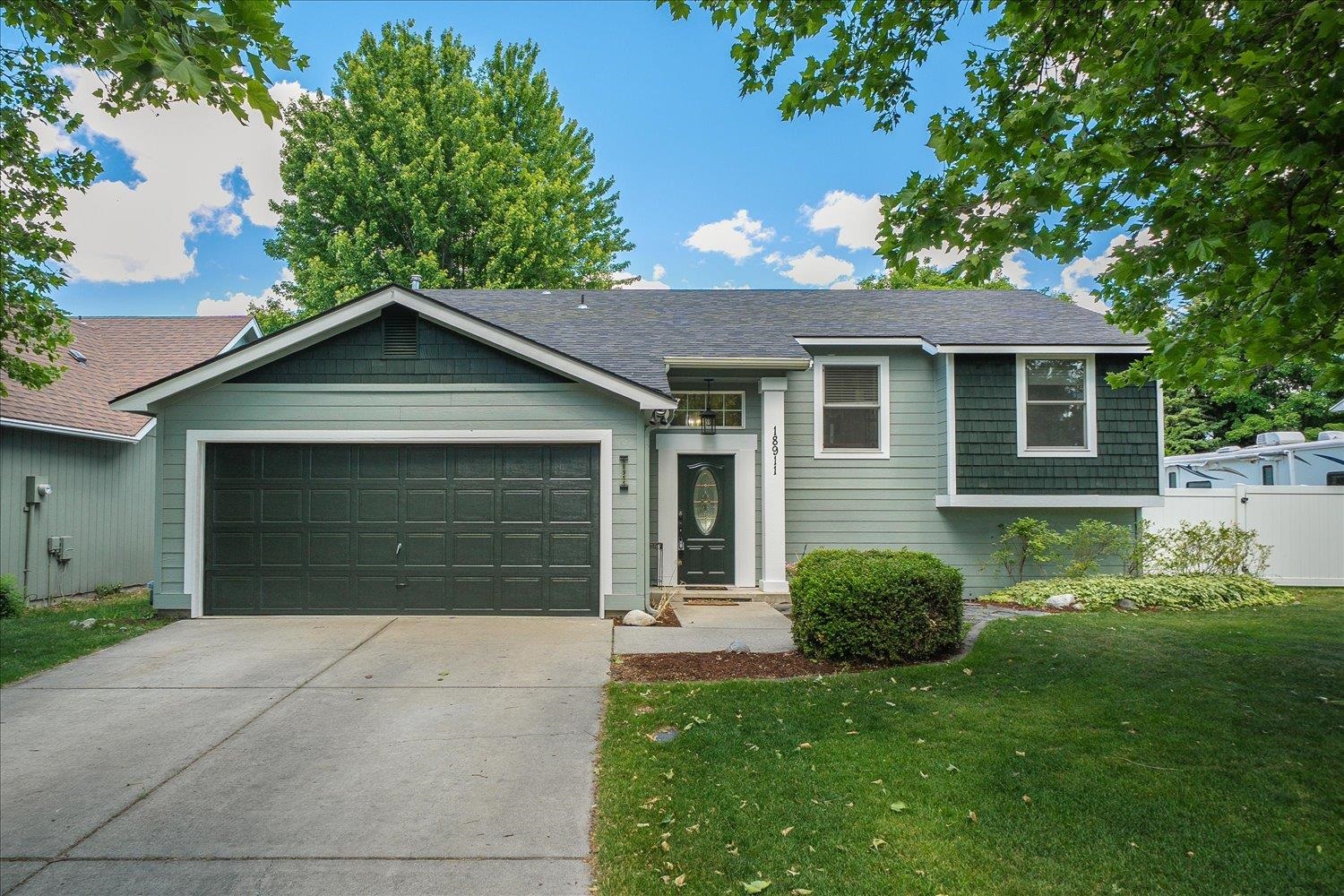 18911 E Baldwin Ln - Photo 1