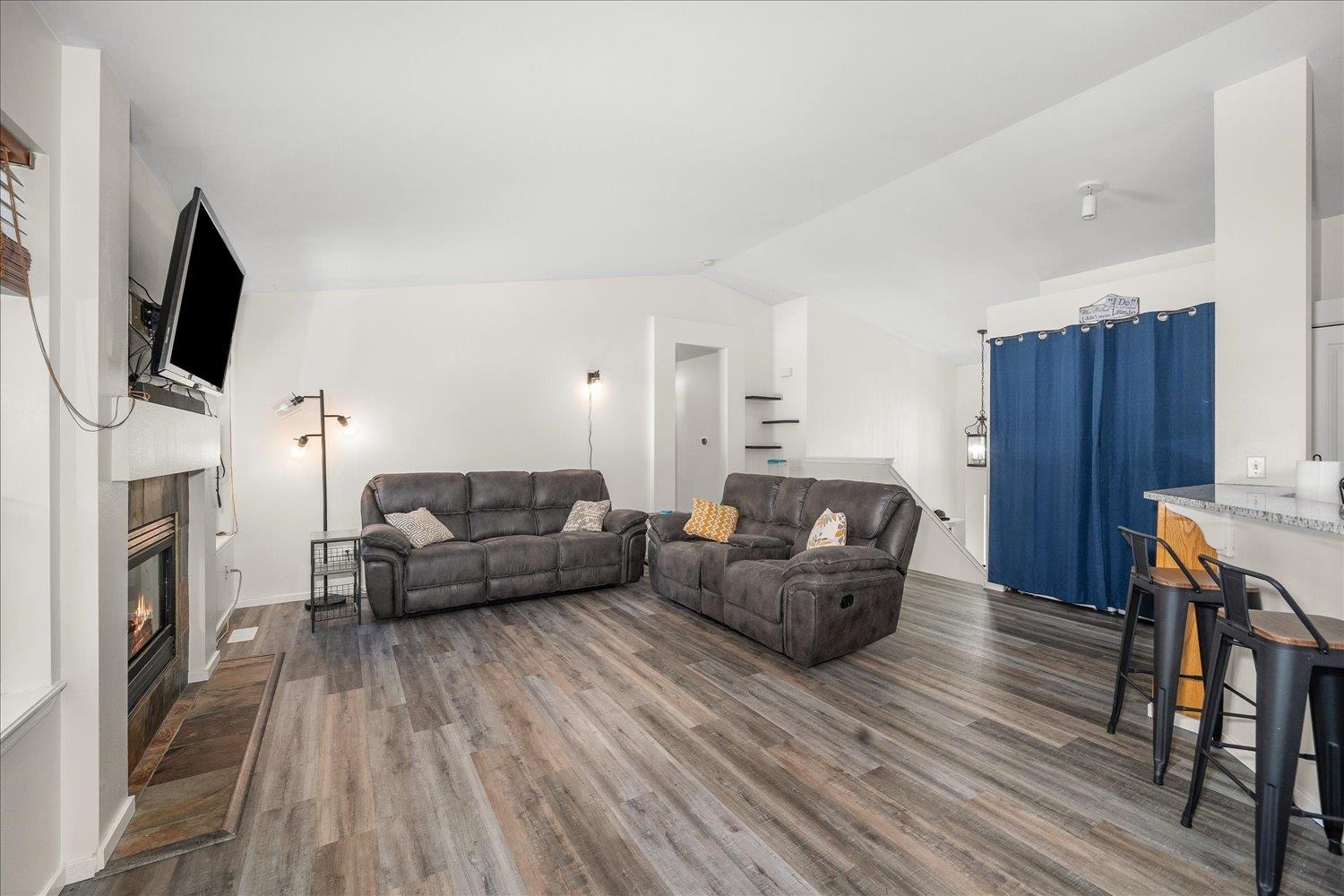18911 E Baldwin Ln - Photo 6
