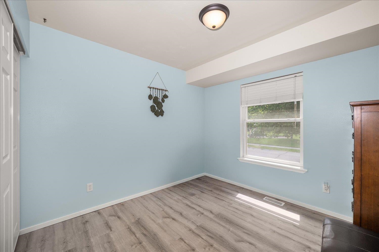 18911 E Baldwin Ln - Photo 15