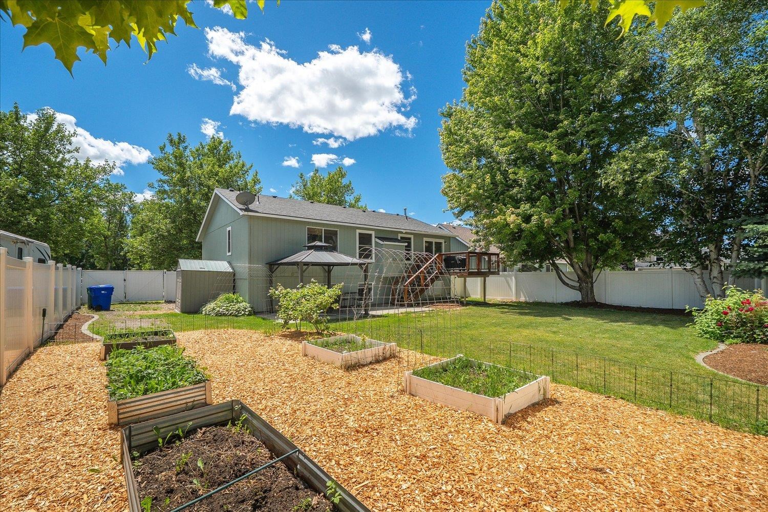 18911 E Baldwin Ln - Photo 34