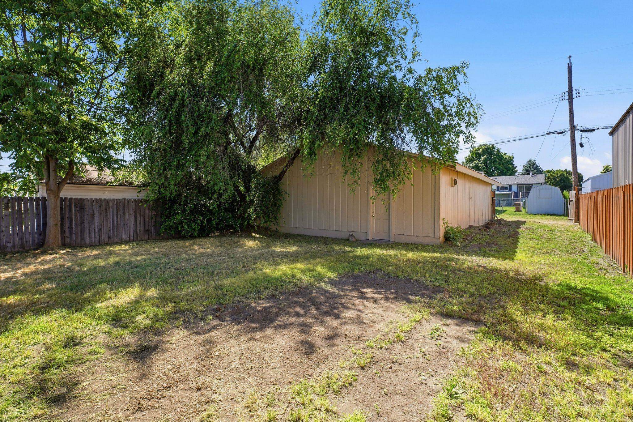 3014 E Ermina Ave - Photo 17
