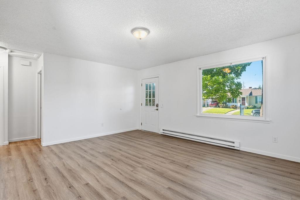 2434 W Wabash Ave - Photo 4