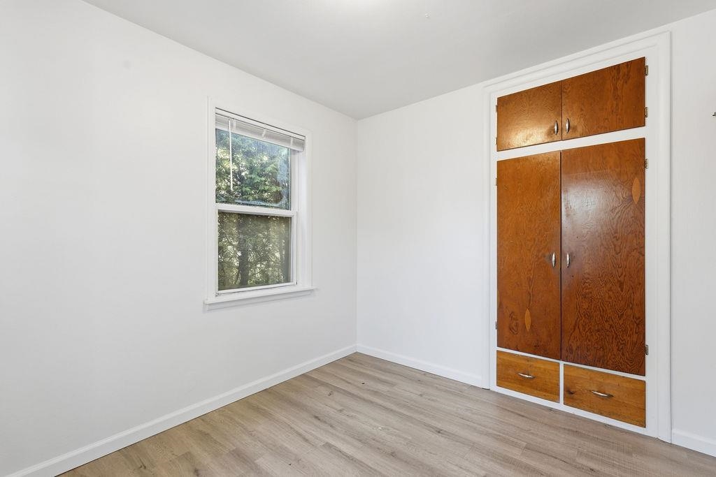 2434 W Wabash Ave - Photo 10